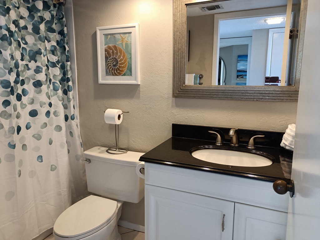 Primary Bathroom, Ensuite