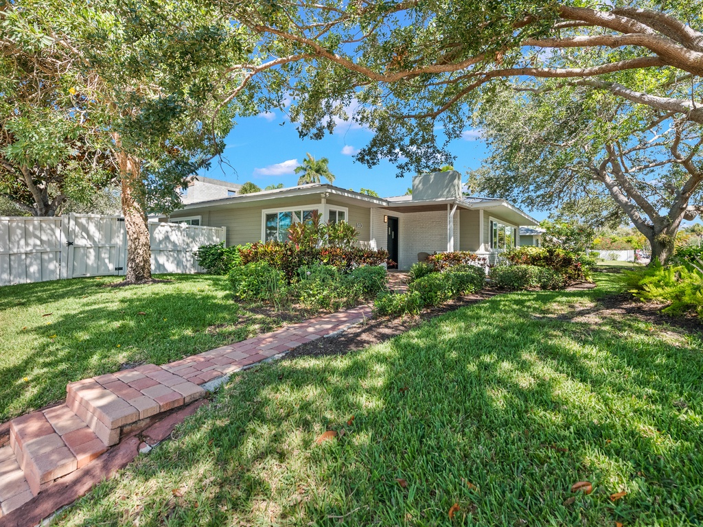 Reel Me In - By Lido Key Vacations