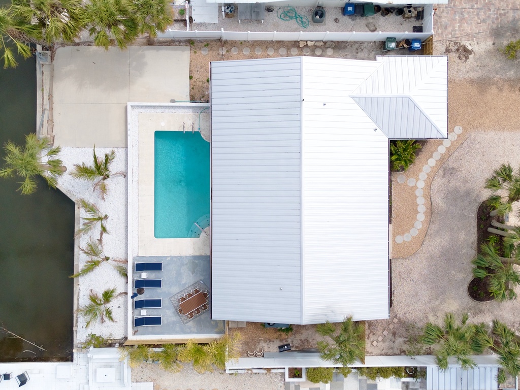 Private house with sparkling pool