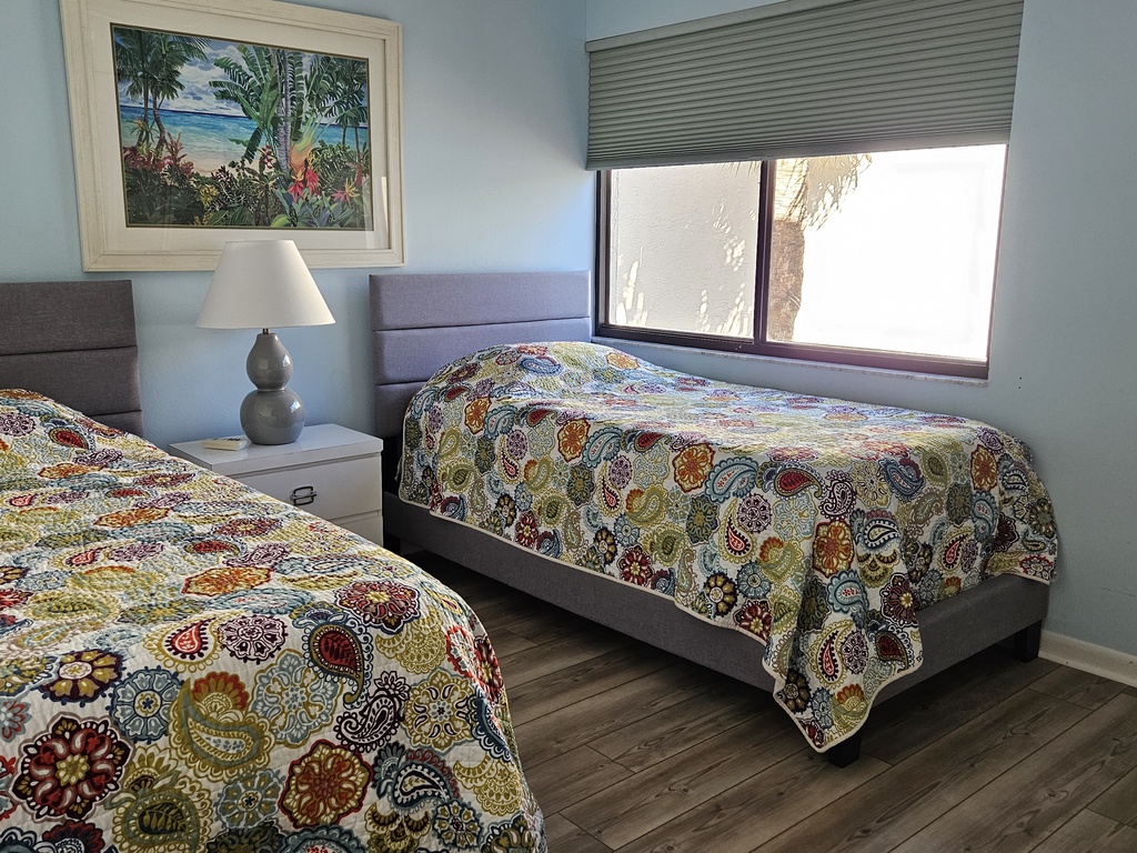 GUEST BED 221.1