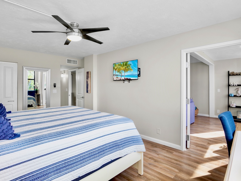 Primary Bedroom, King