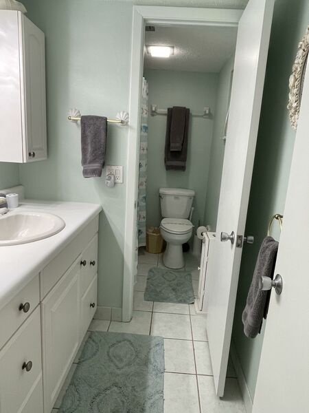 Primary Bedroom, Bathroom
