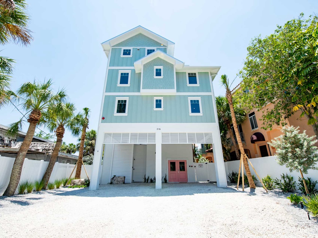 Ocean Overlook by Siesta Key Luxury Rental Properties