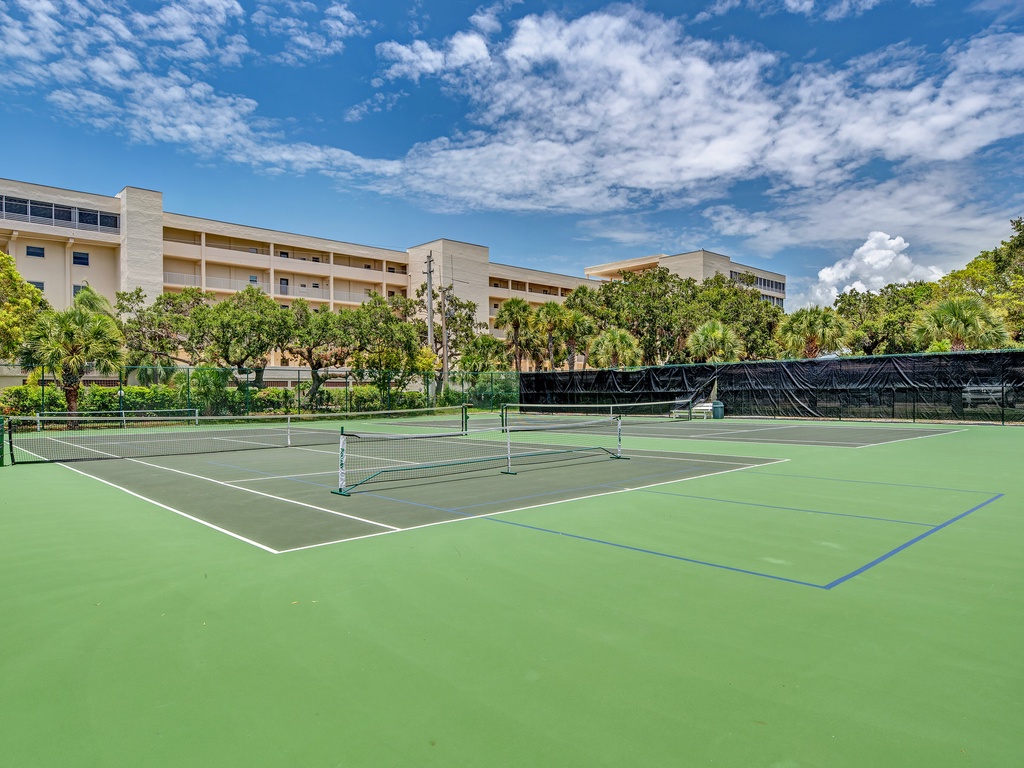 Tennis Courts