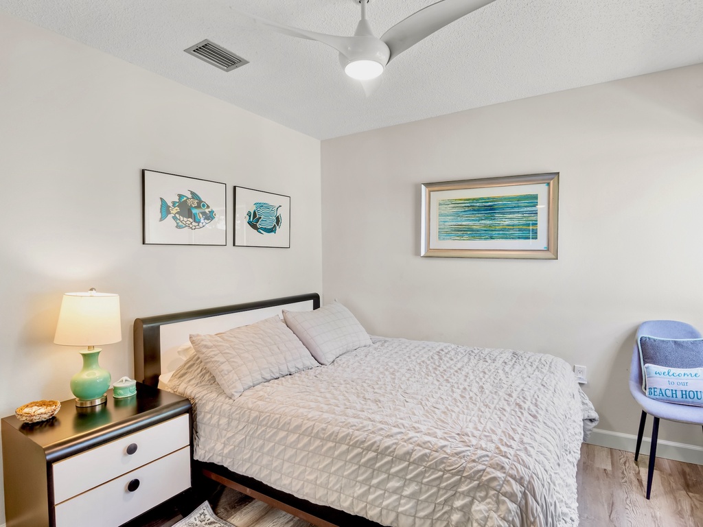 Midnight Cove II 220D