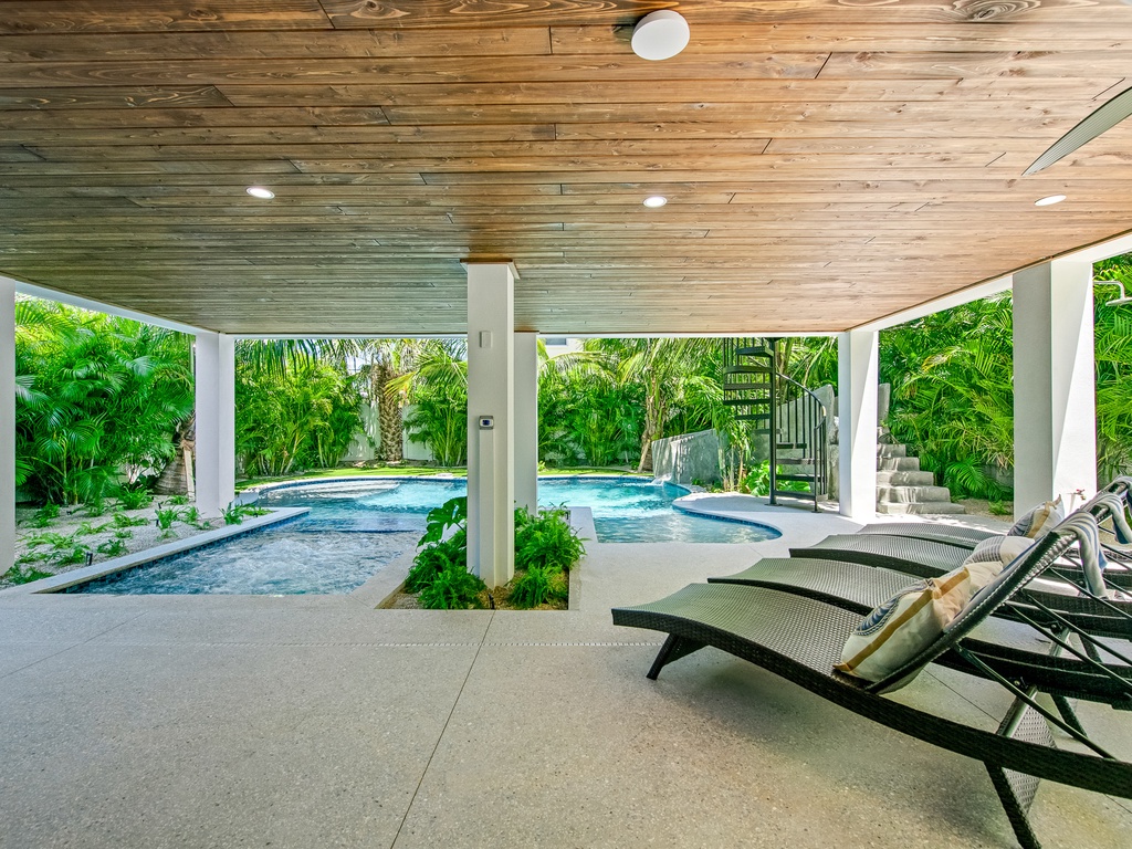 Covered Poolside Lounging