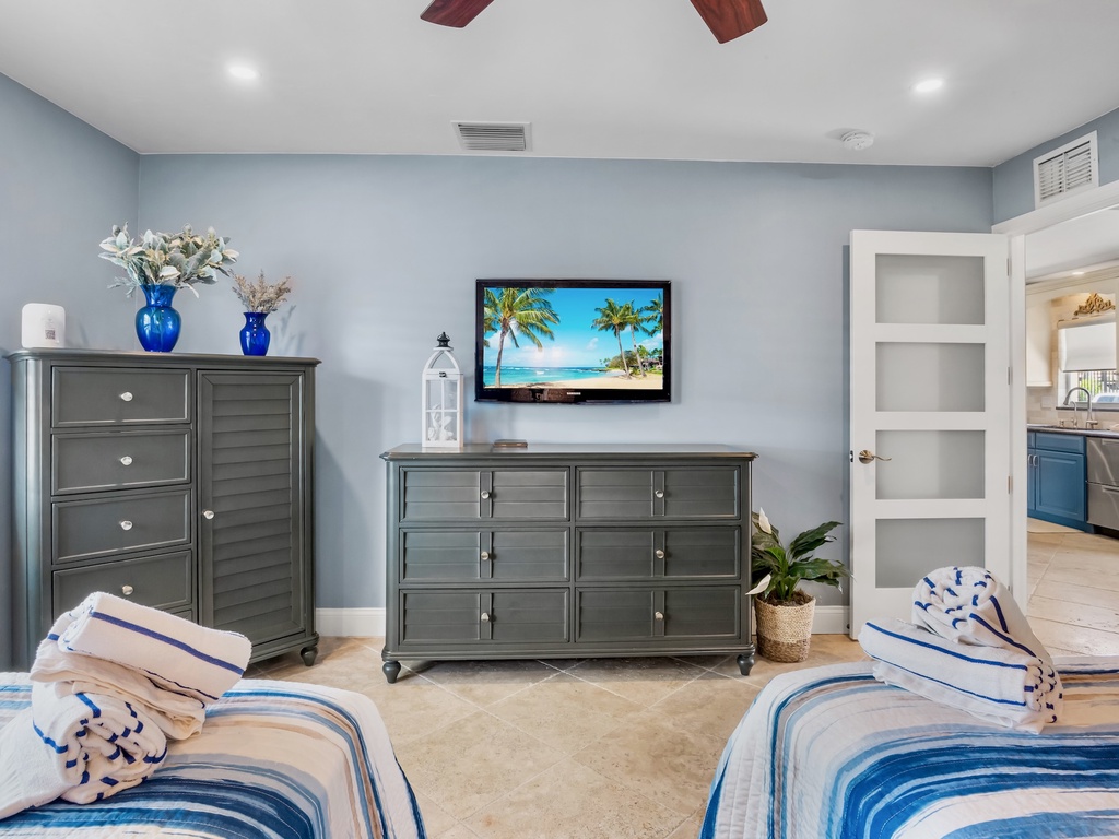 Jamaica Royale 004 by Tropical Sands Accommodations