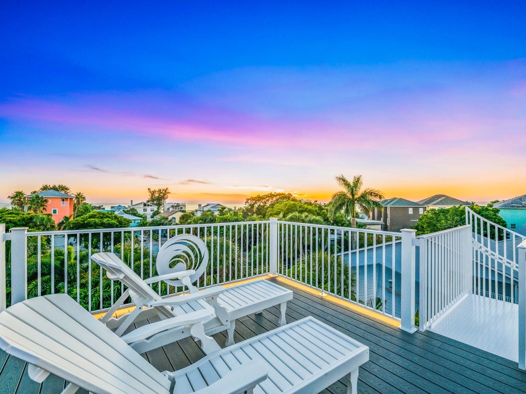 Sunset Views from the Roof Top Deck