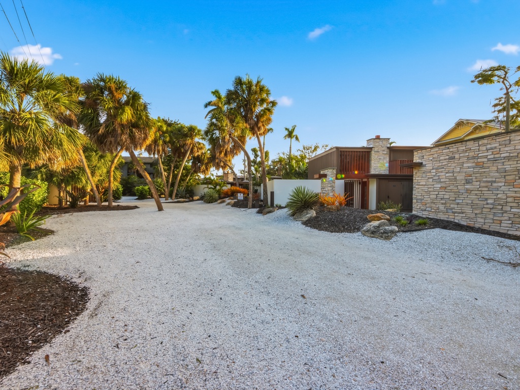 Sundown Sanctuary by Siesta Key Luxury Rental Properties