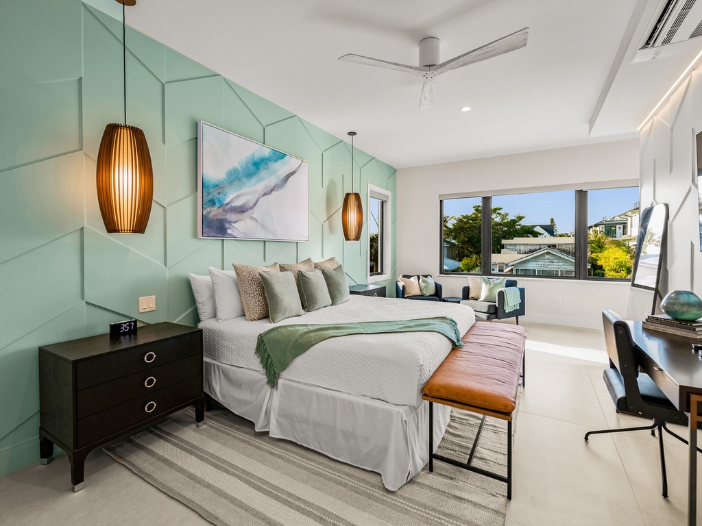 Primary Bedroom, King Bed