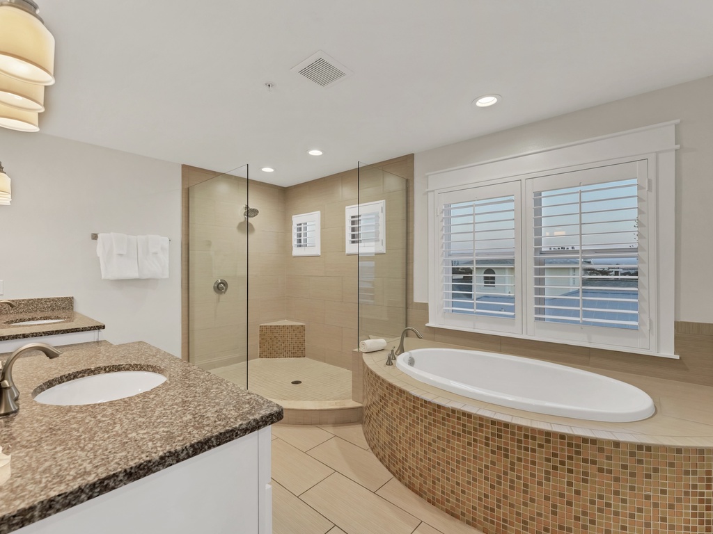 Third Bathroom, Ensuite