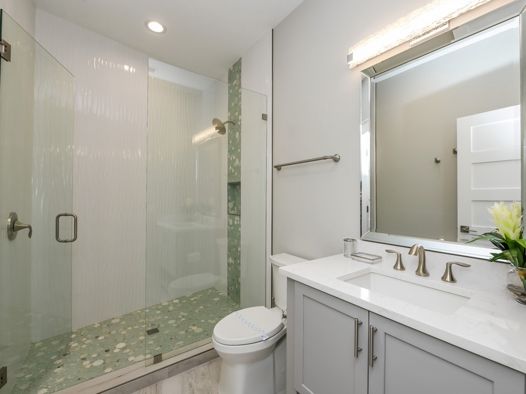 Fifth Bathroom - Ensuite