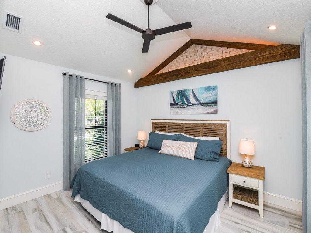 Primary Bedroom - King