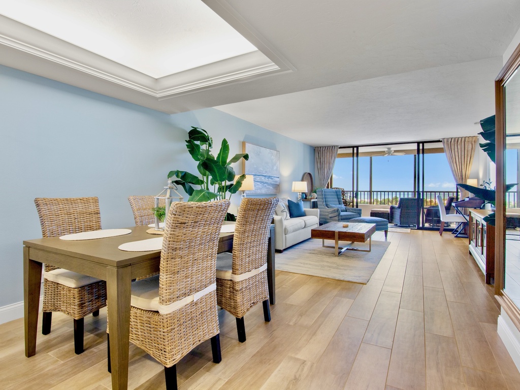Gulf and Bay Club C607 by Tropical Sands Accommodations