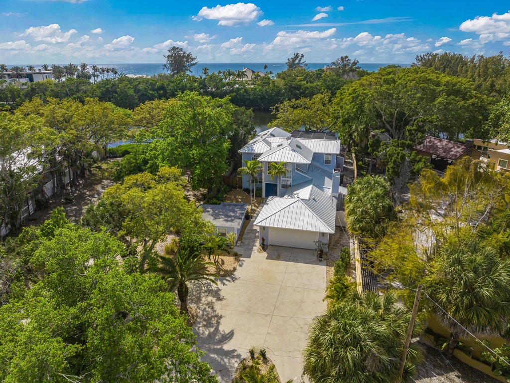 Sunset Cove by Siesta Key Luxury Rental Properties