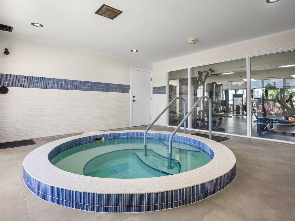 Gulf and Bay Club Fitness Center Hot Tub