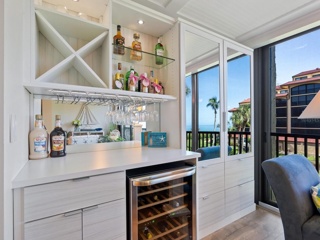 Tortuga Unit 205 - Tropical Sand Accommodations