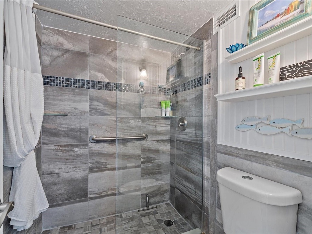 Harbor Towers Unit 603 by Tropical Sands Accommodations