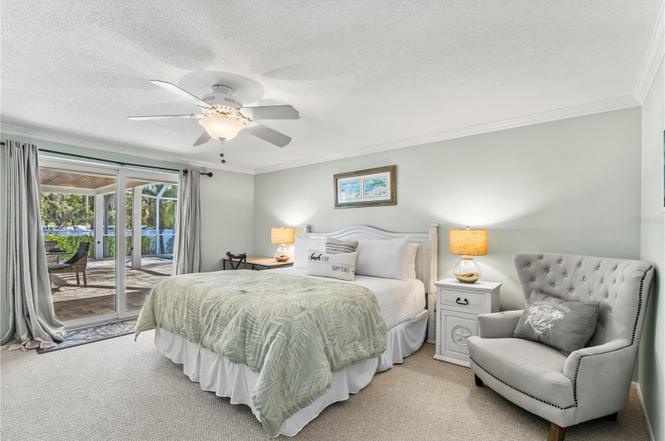 Primary Bedroom, King bed