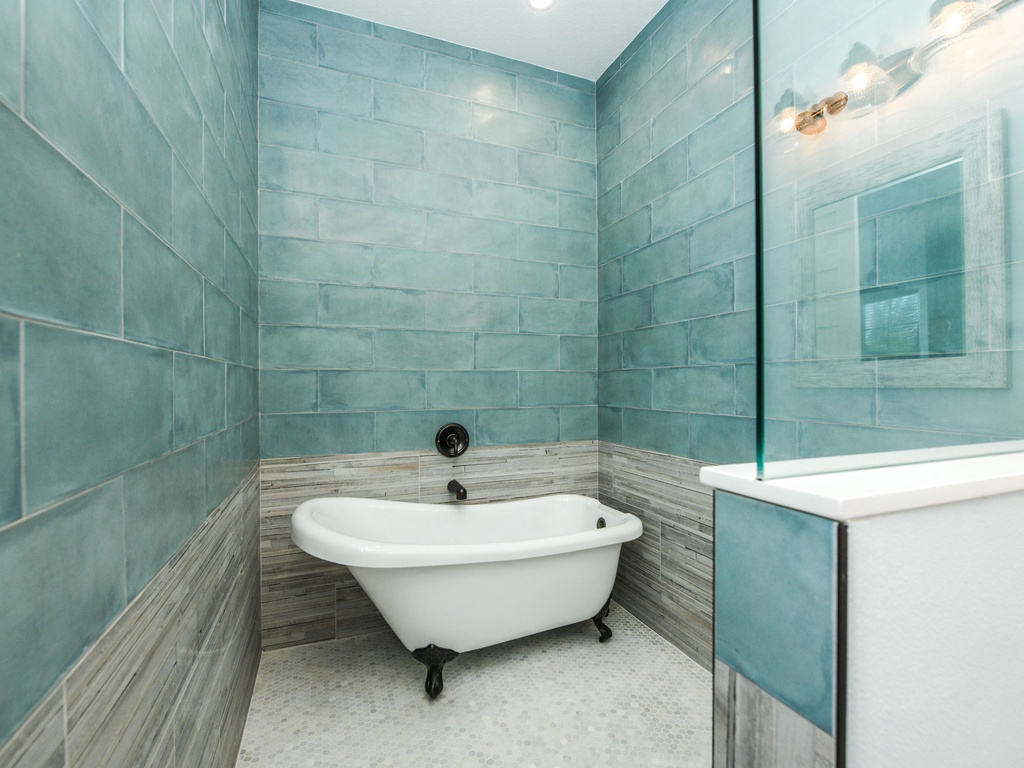 Master Bathroom, Ensuite