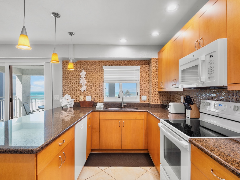 Jamaica Royale 606 by Tropical Sands Accommodations