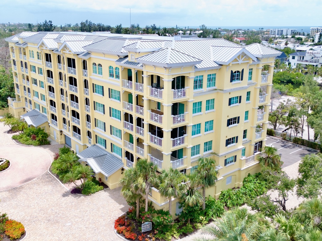 Penthouse Paradise by Siesta Key Luxury Rental Properties