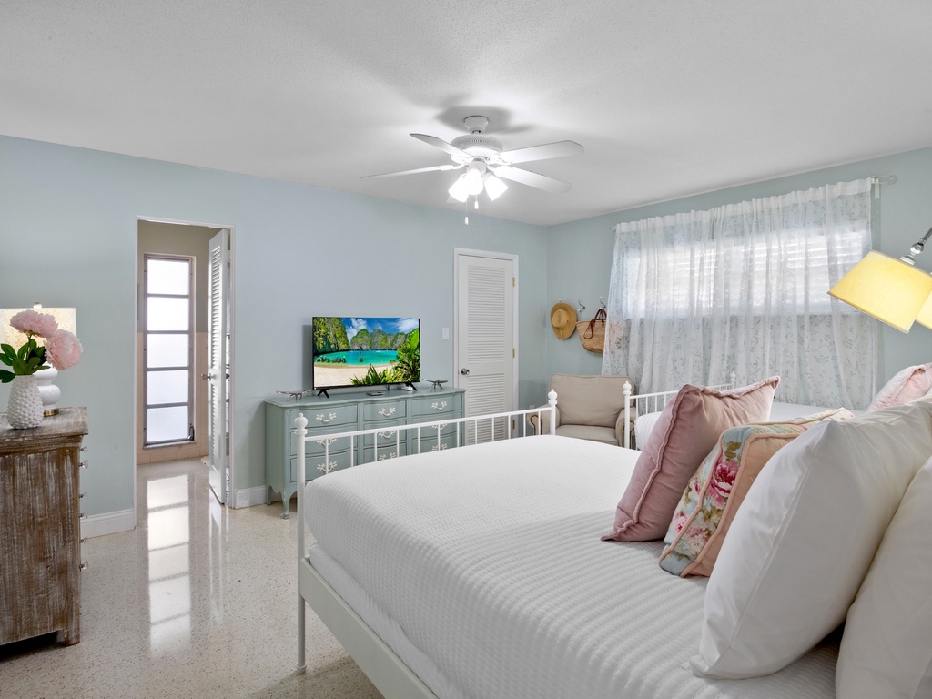 Second Bedroom, Two Doubles