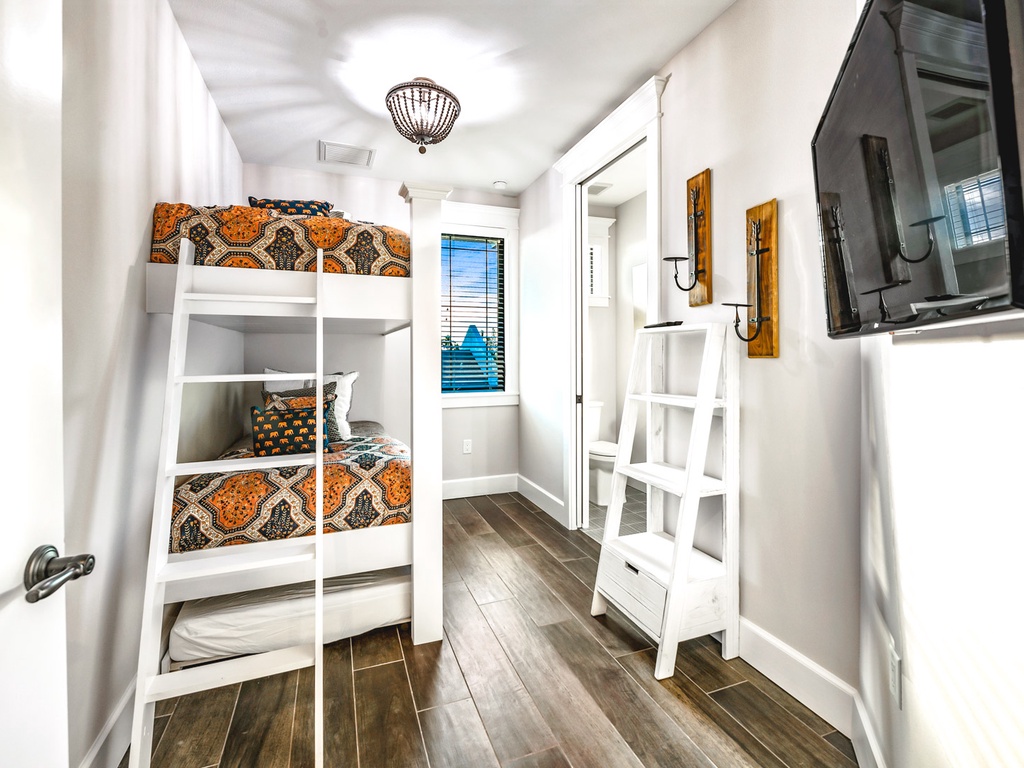 Sixth Bedroom, Twin over Twin Bunk Bed