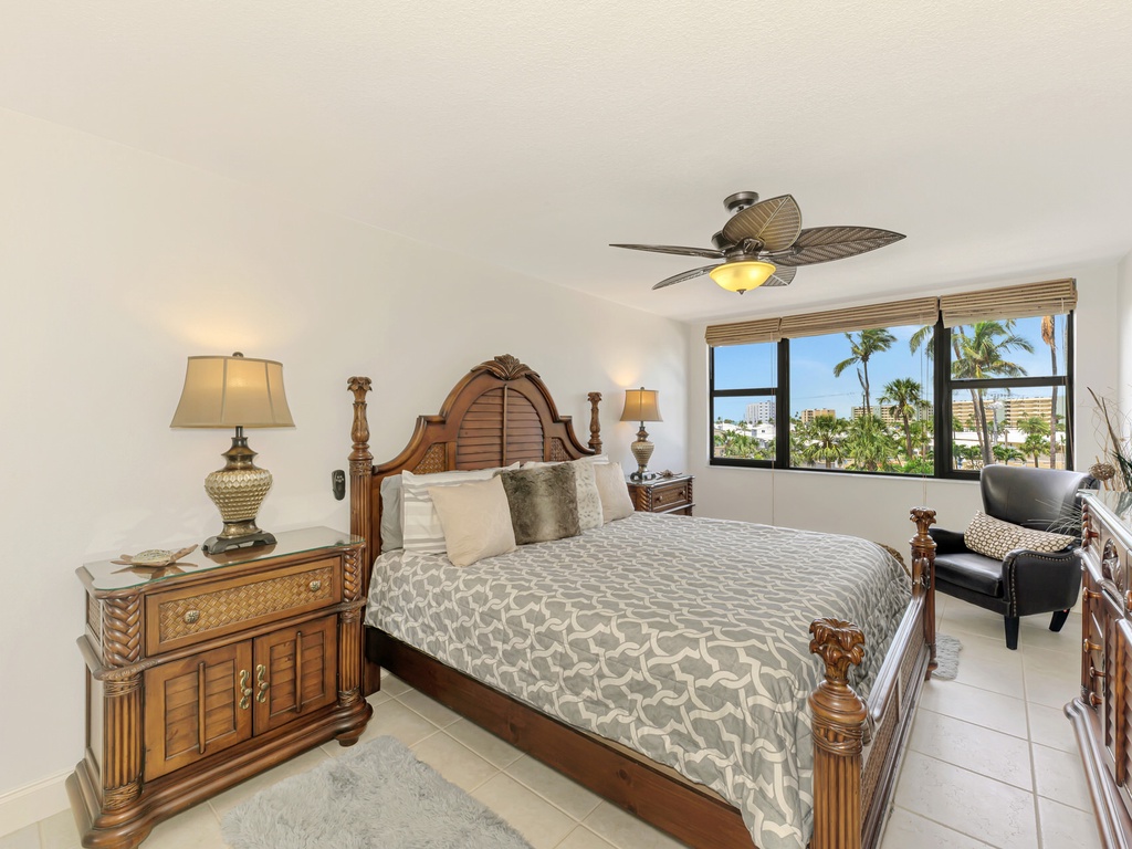 Primary Bedroom, King