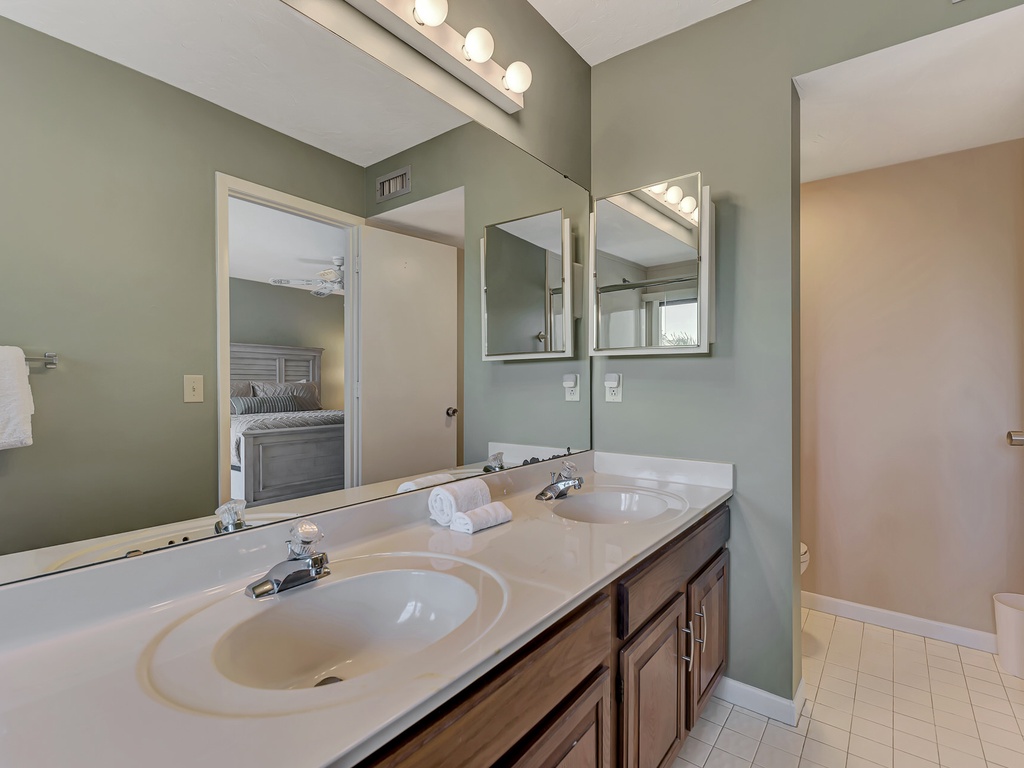 Primary Bathroom - Ensuite