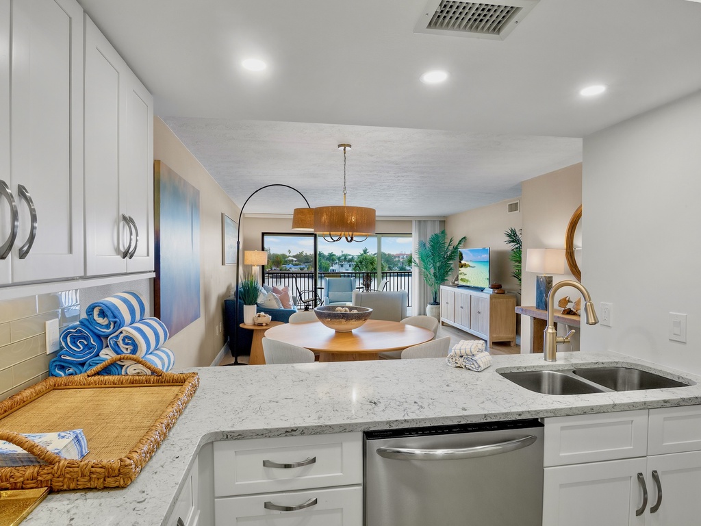 Midnight Cove II Unit 133 by Tropical Sands Accommodations