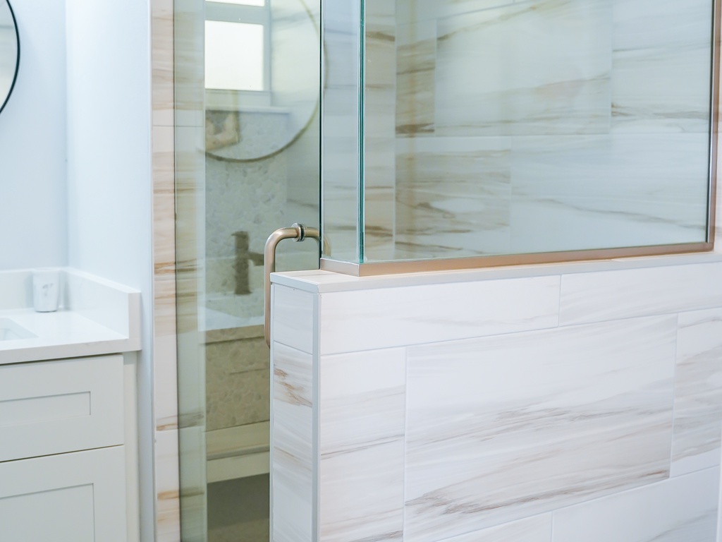 Second Bedroom, Ensuite Bathroom