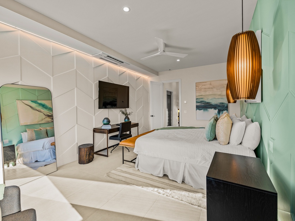 Primary Bedroom, King Bed