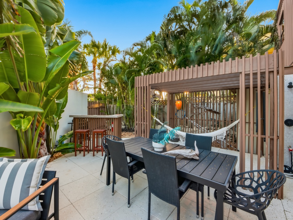 Sundown Sanctuary by Siesta Key Luxury Rental Properties