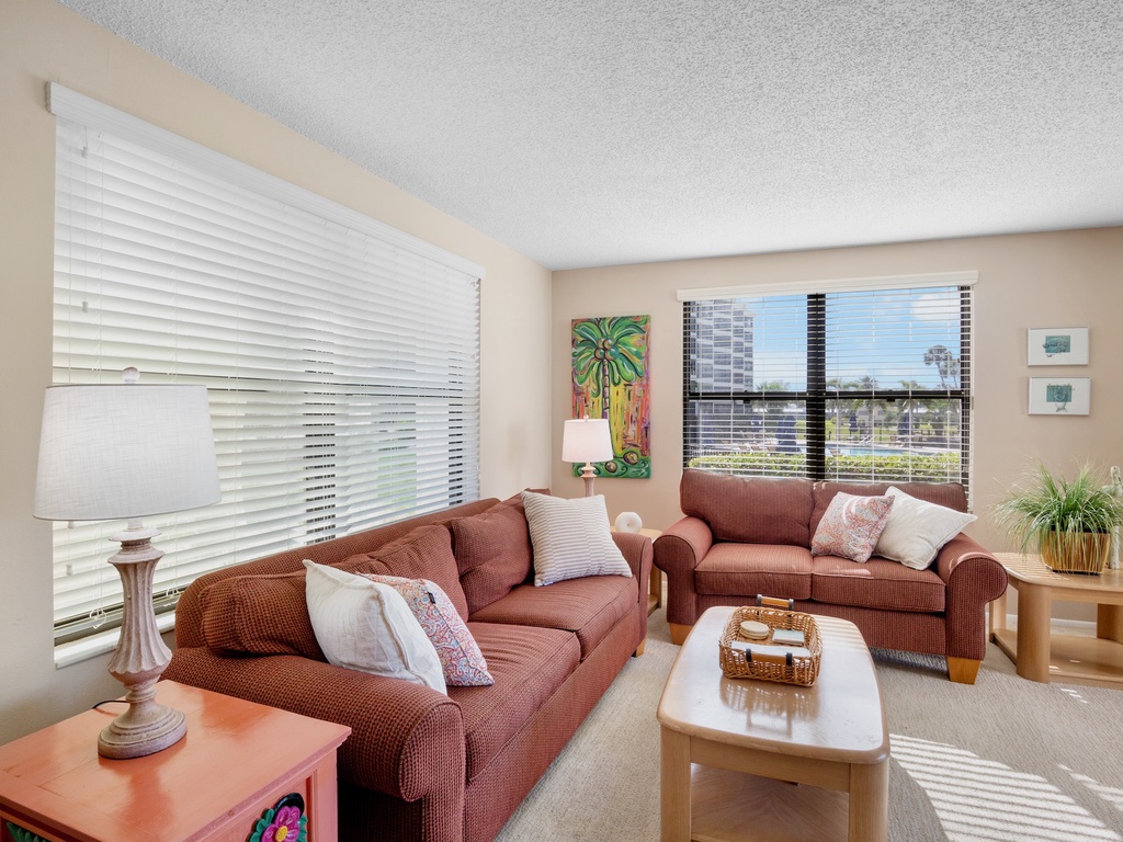 Gulf and Bay Club D101 by Tropical Sands Accommodations
