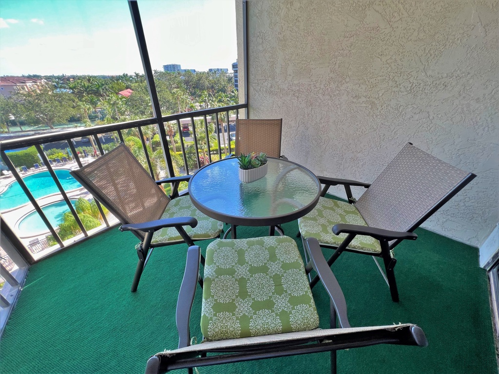 Balcony Seating