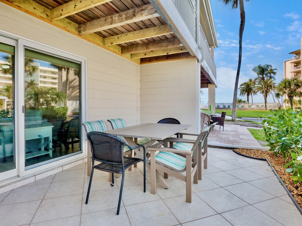 Jamaica Royale PH2 by Tropical Sands Accommodations