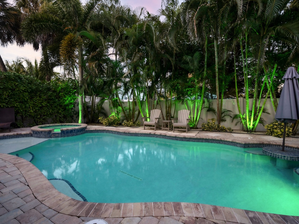 Sparkling pool with soothing spa