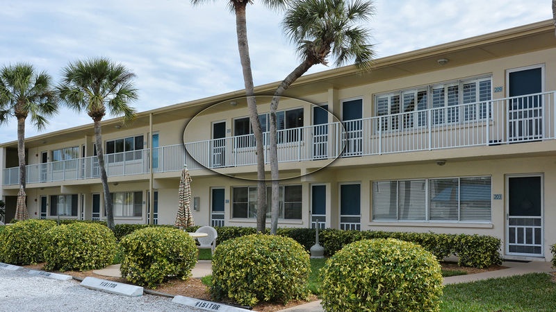 Siesta Beach House 210