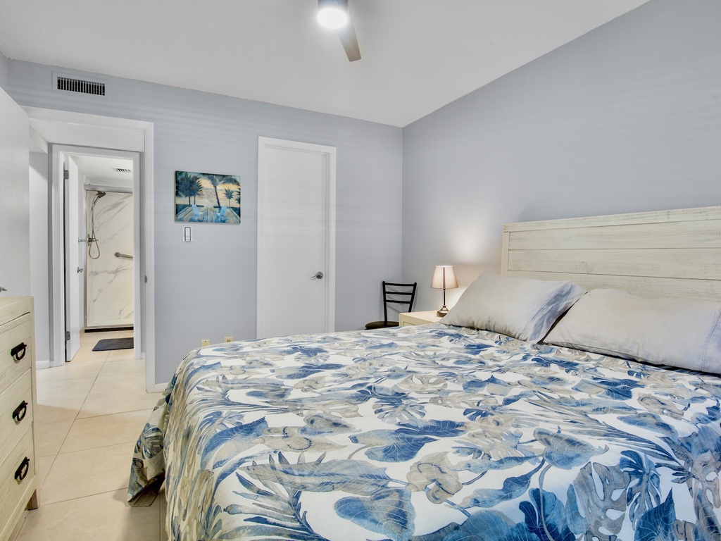 Sunset Royale 208 by Tropical Sands Accommodations