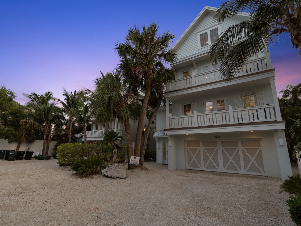 Sea Spray by Siesta Key Luxury Rental Properties