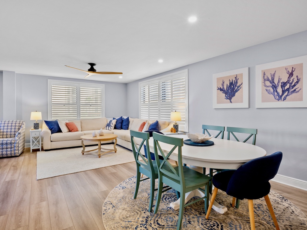 Gulf and Bay Club B110 by Tropical Sands Accommodations