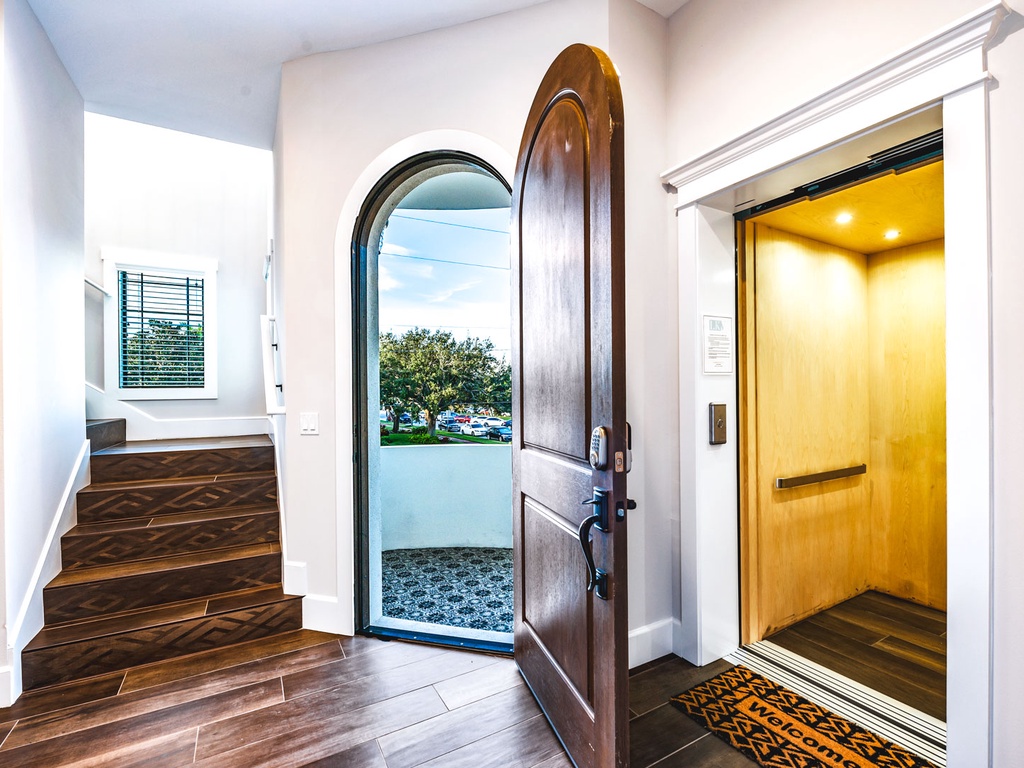 Welcome - Stairs or Elevator