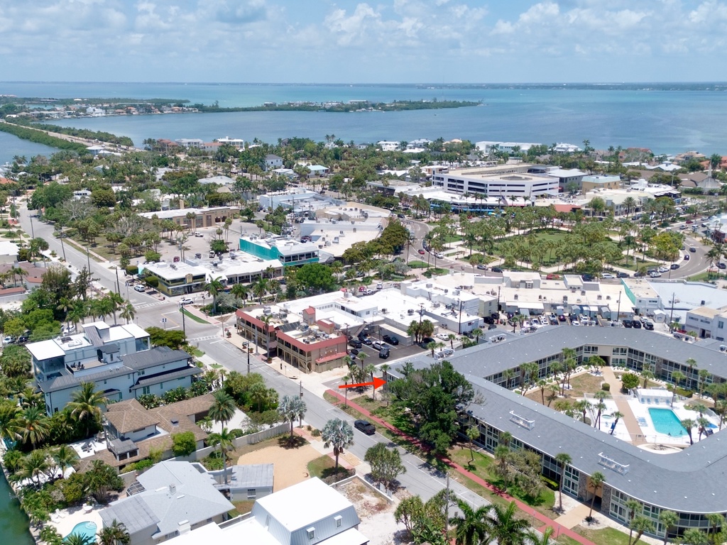 Aerial View - Lido Beach Oasis by Tropical Sands Accommodations