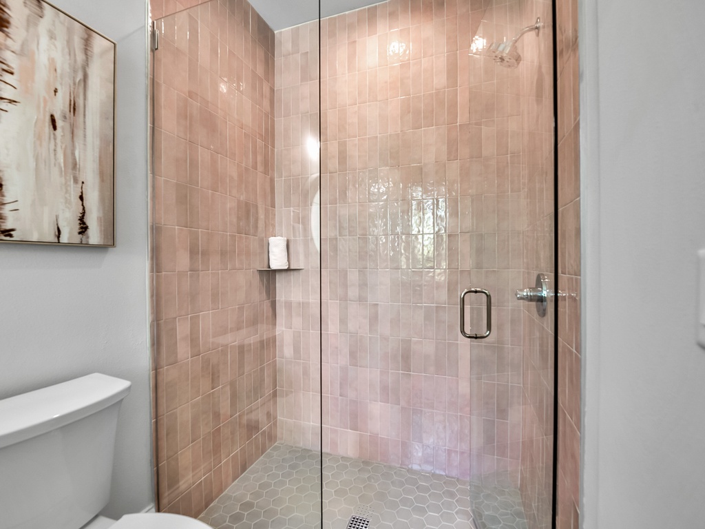 Sixth Ensuite Bathroom