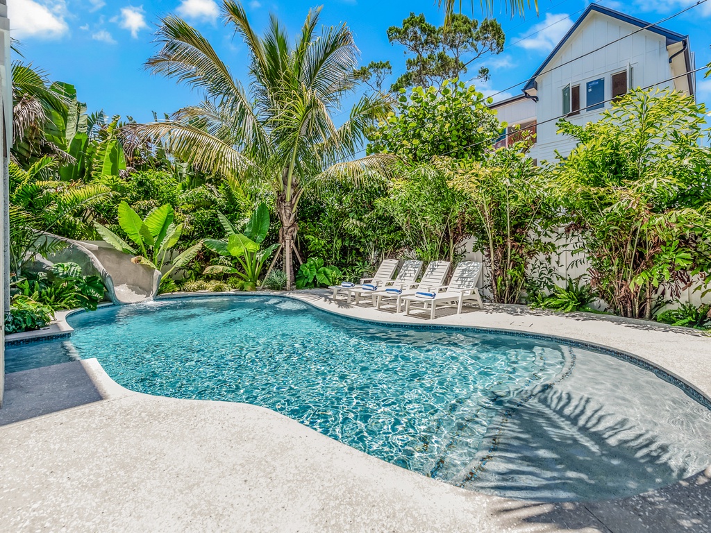 Private Pool, Hot Tub, and Waterslide