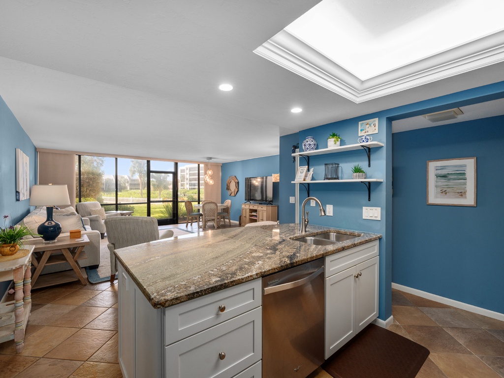 Midnight Cove II 611F