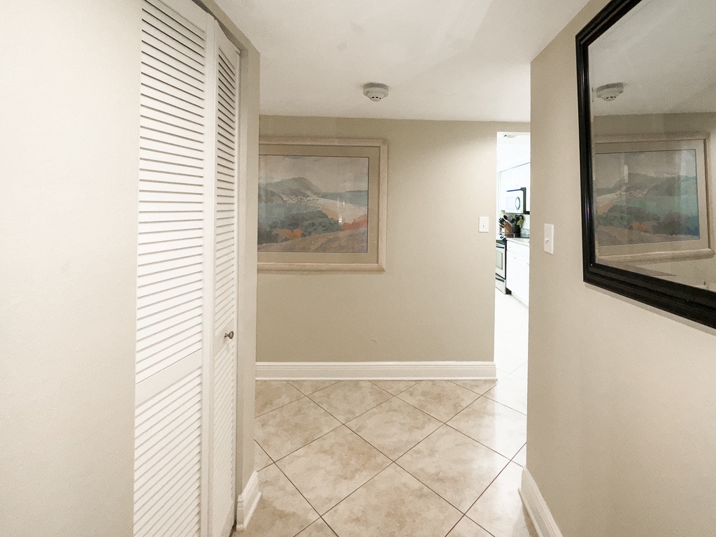 Excelsior 101 - Tropiocal Sands Accommodations