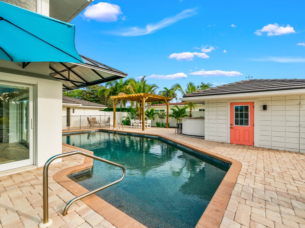 Private Pool