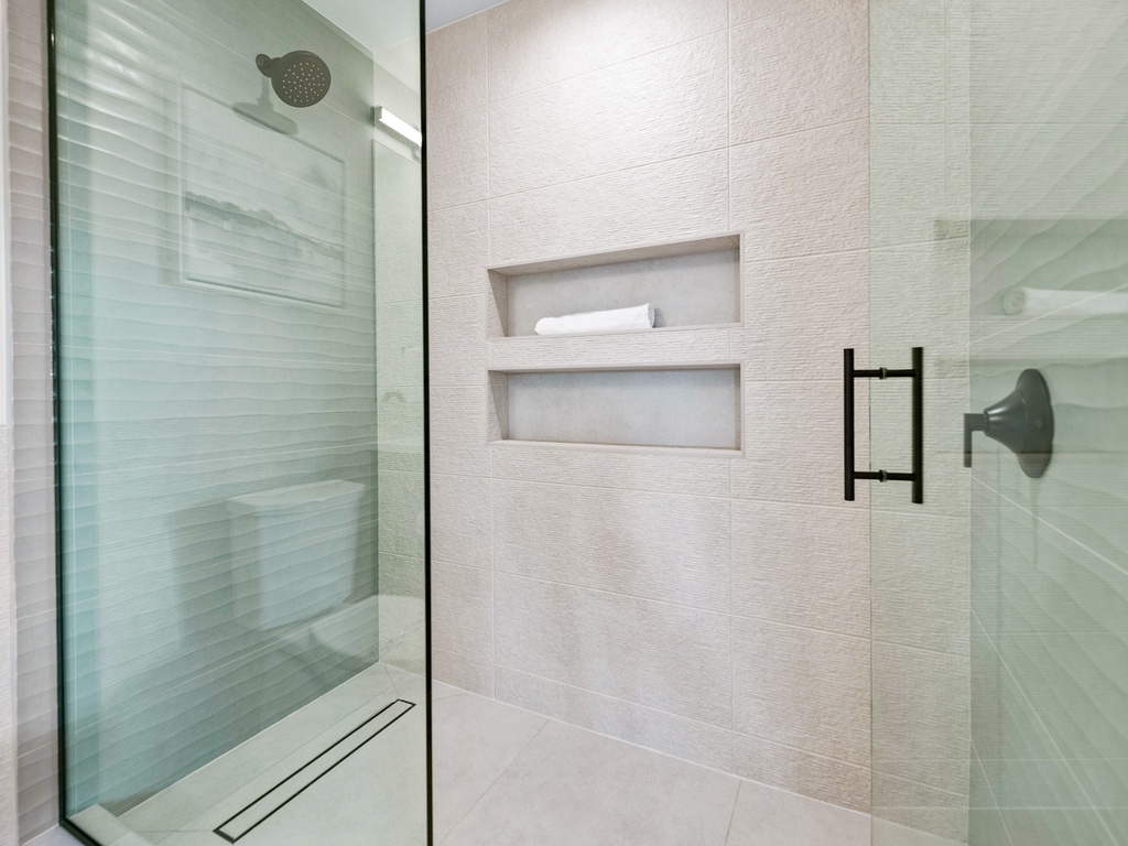 Fourth Bedroom, Ensuite Bathroom